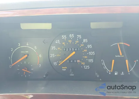 1994 Saab 900 из США, поврежденный, VIN YS3AL76L7R7002511